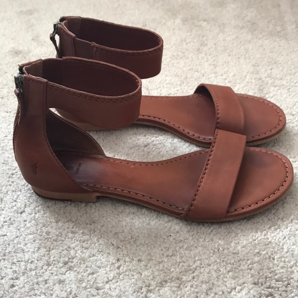 frye carson ankle zip sandal